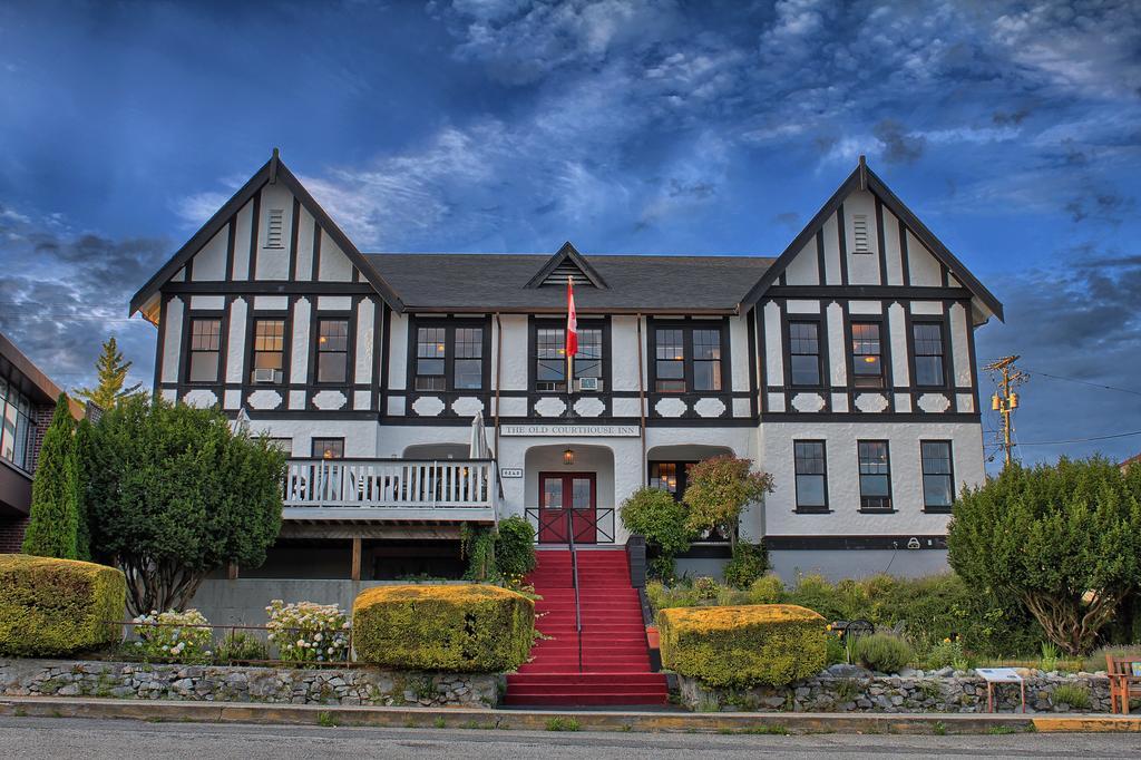 פאוול ריבר The Old Courthouse Inn מראה חיצוני תמונה