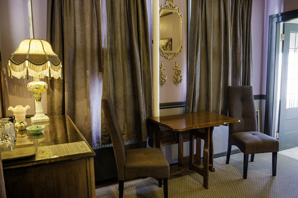 פאוול ריבר The Old Courthouse Inn מראה חיצוני תמונה
